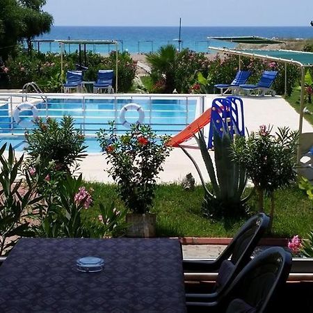 Hotel Gruen Kızılot Zewnętrze zdjęcie